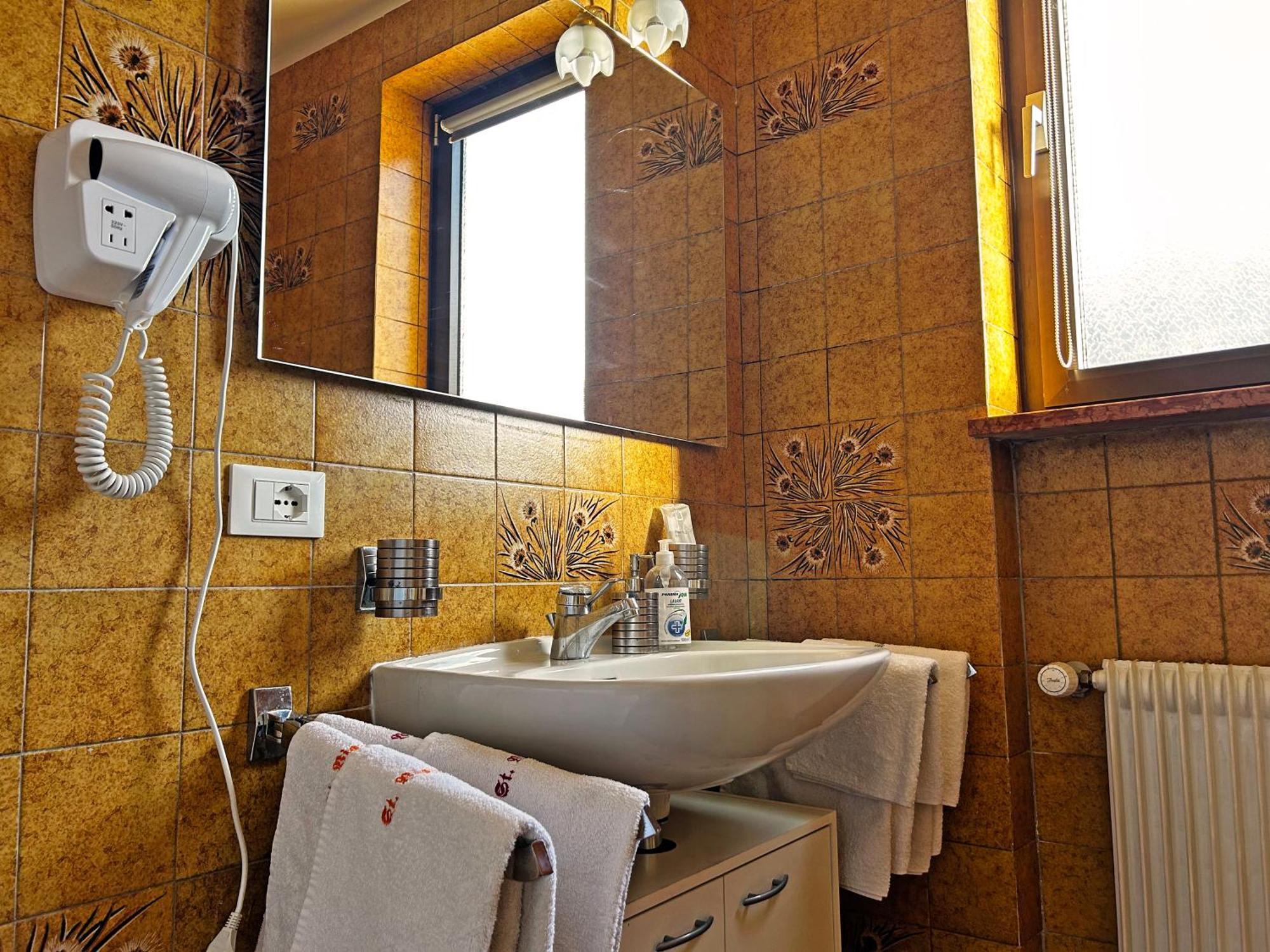 St. Vigilhof Aparthotel Nalles Bagian luar foto