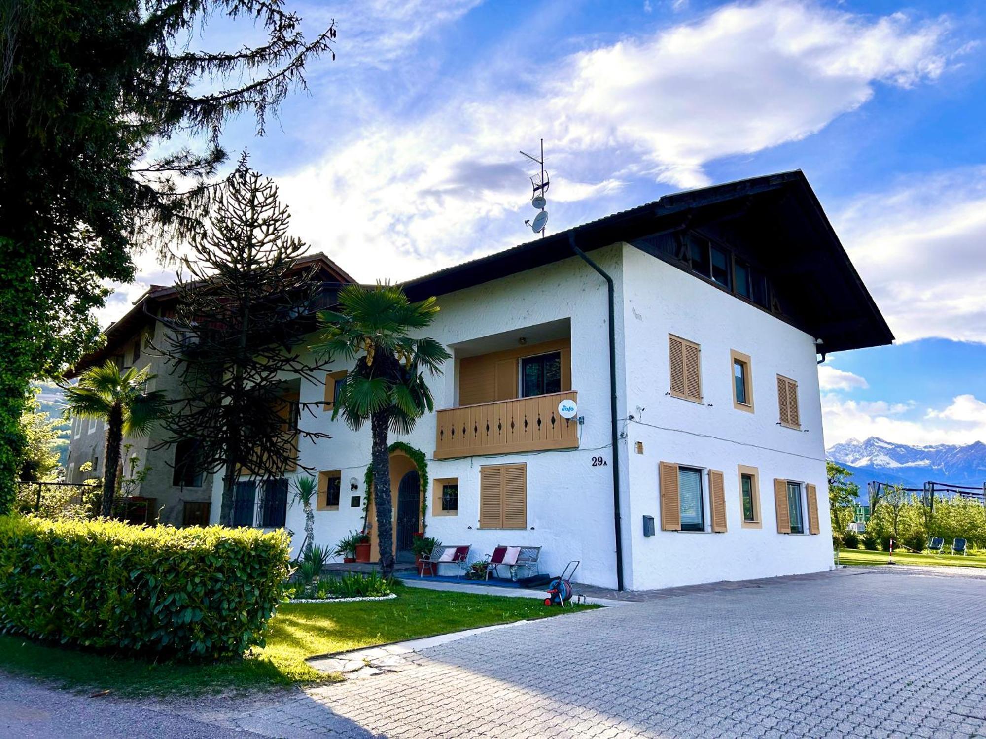 St. Vigilhof Aparthotel Nalles Bagian luar foto