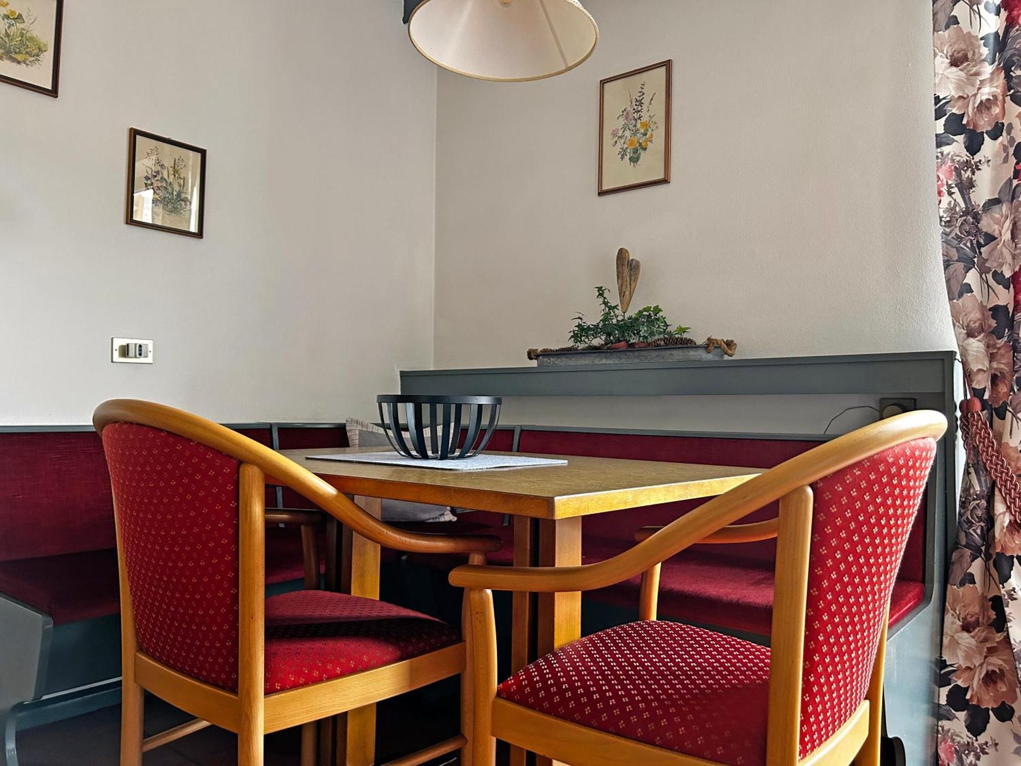 St. Vigilhof Aparthotel Nalles Bagian luar foto